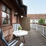 Ostseegarten Goldulme Kellenhusen