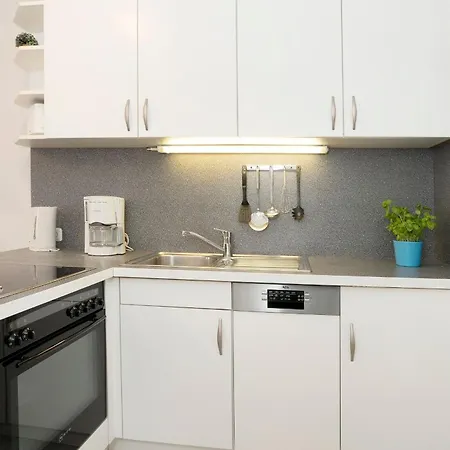 Ostseegarten Goldulme *